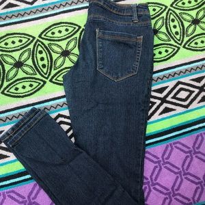 Hybrid skinny jeans